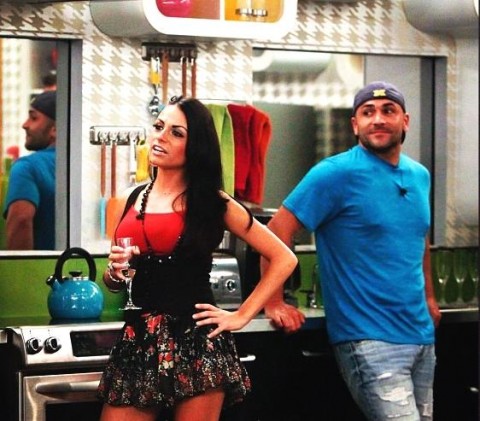Jojo and Willie-just hangin in the BB kitchen on the Feeds